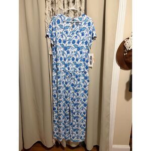 Muk Luks Floral Jumpsuit Women’s L Blue White Short Sleeve Wide Leg NWT